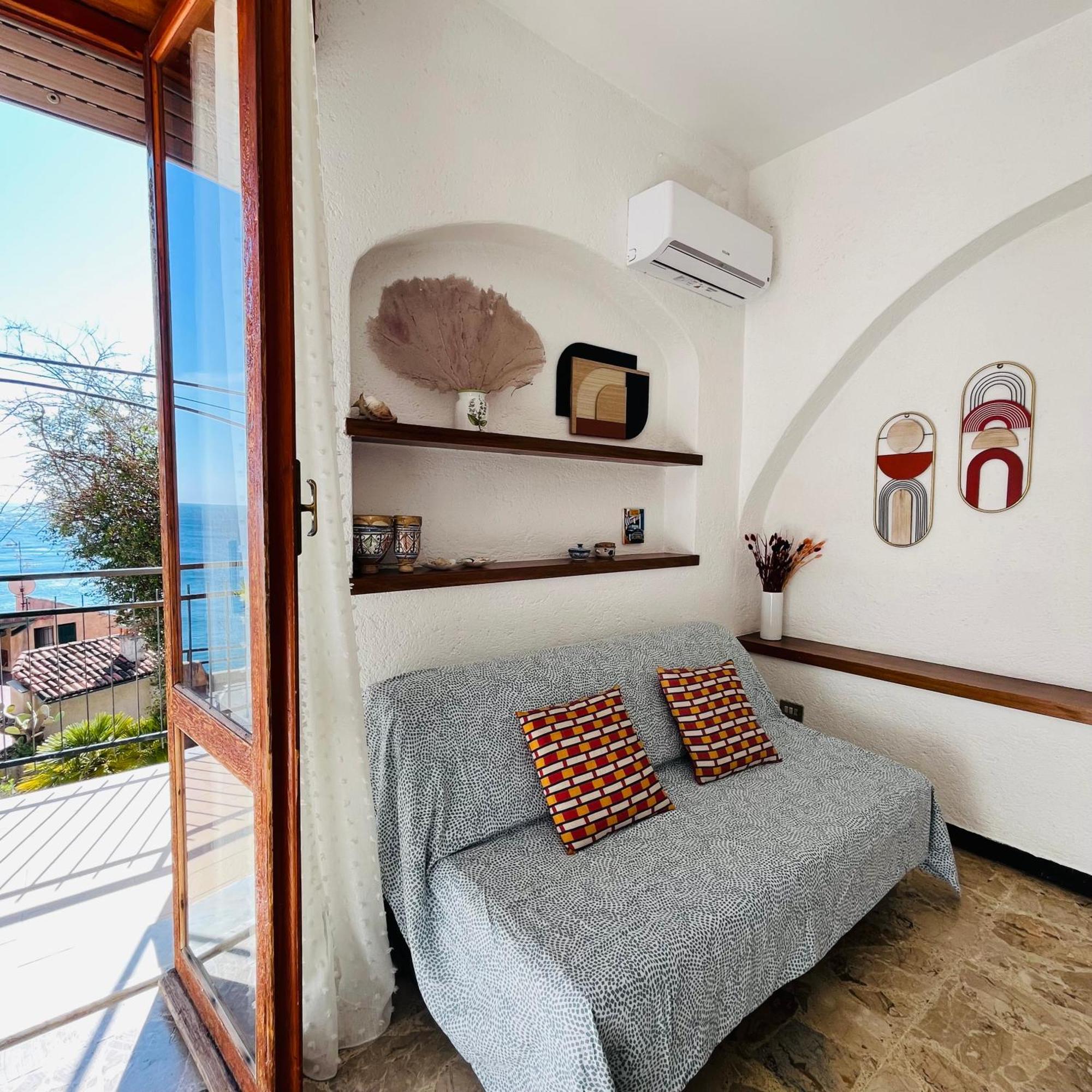 Lo Scoglio Apartment Varigotti Exterior photo